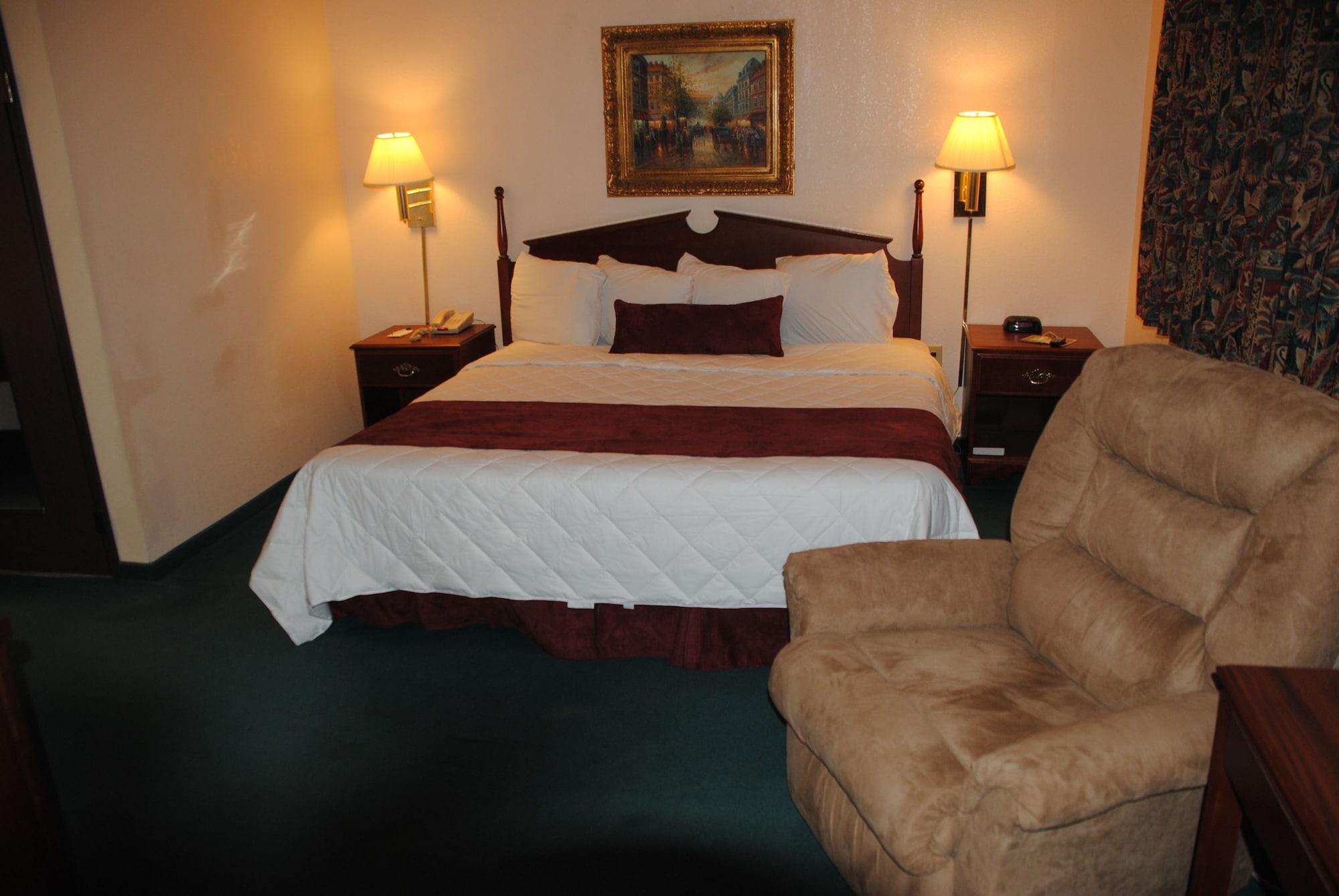 Super 8 By Wyndham Madison In Hotel Exterior photo